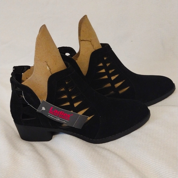 bobbie brooks boots